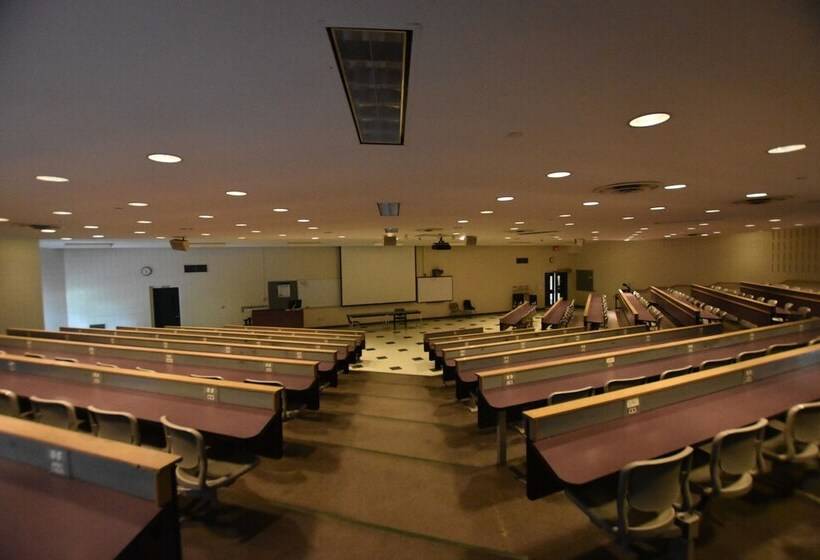 هتل Residence & Conference Centre   London
