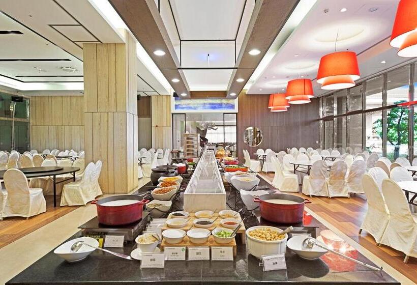 هتل Formosa Naruwan Galaxy