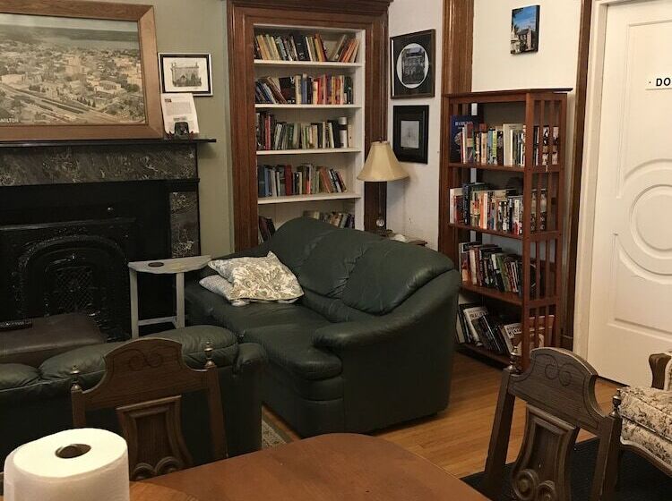 هتل Pring Guesthouse