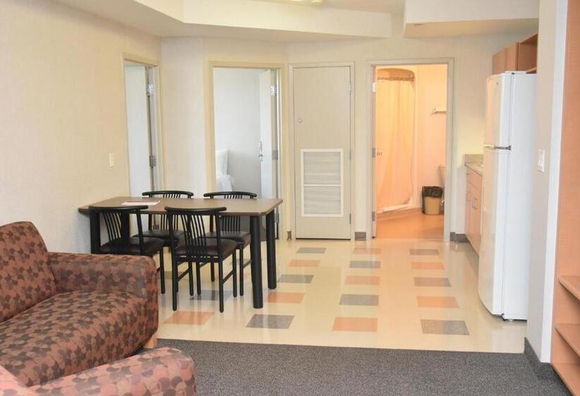 هتل Residence & Conference Centre   London