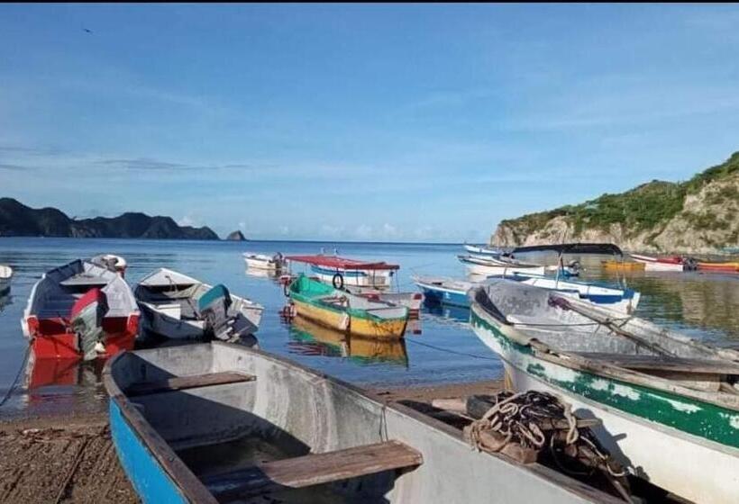 هتل Taganga Dive Inn