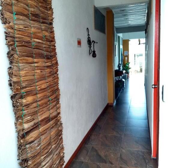 هتل Tesoro Andino