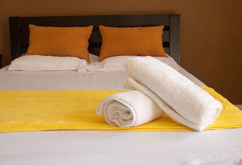هاستل La Masia Hostal