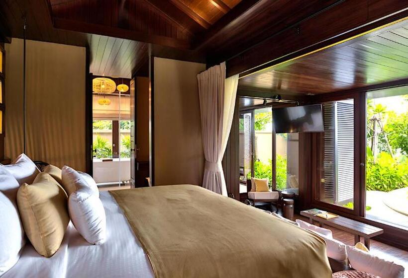 استراحتگاه The Source Herbal Detox Retreat