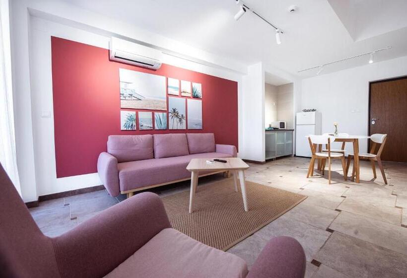 Apart Hotel Safir