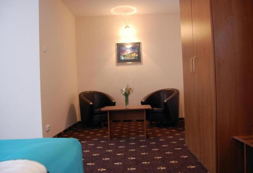 Hostel Paltinis