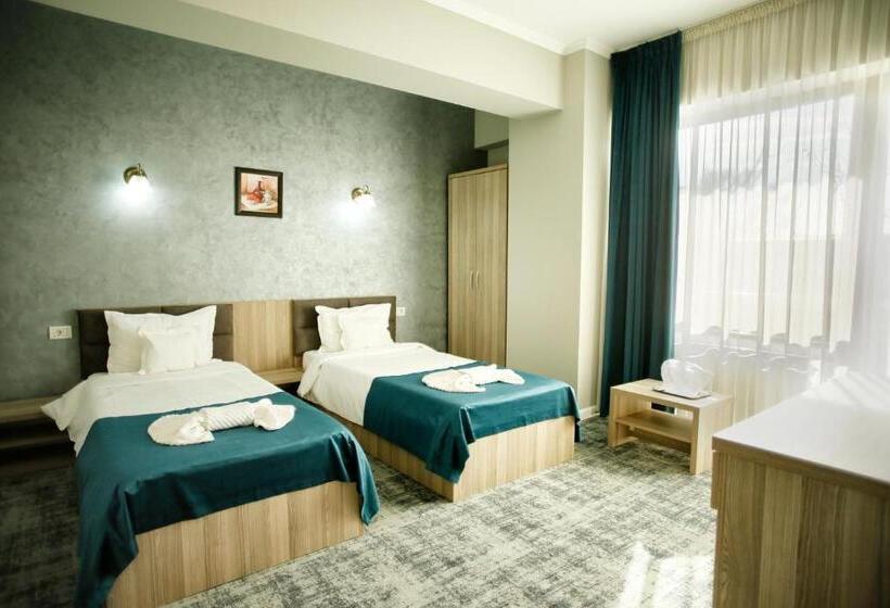 هتل Agapi Mamaia