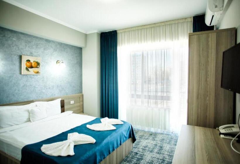 هتل Agapi Mamaia