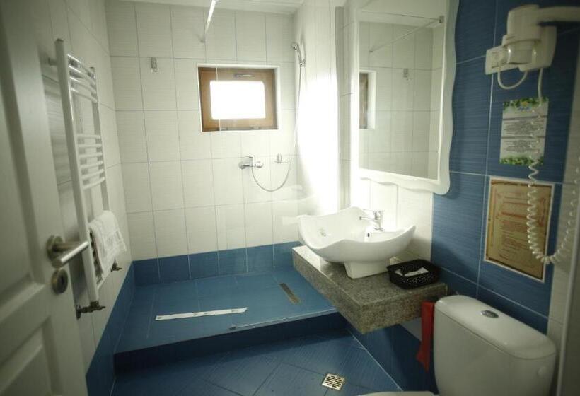 هتل Agapi Mamaia