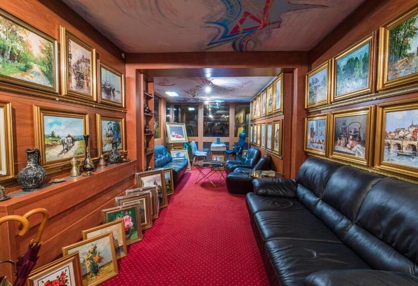 هتل Casa David
