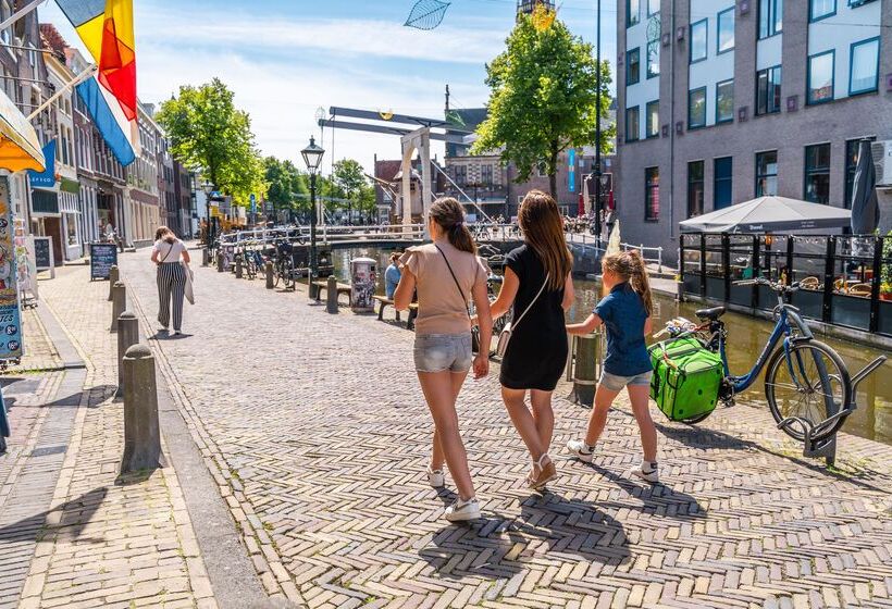 هتل Europarcs De Woudhoeve