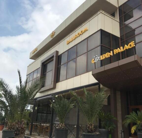 호텔 Golden Palace