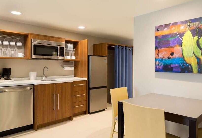 هتل Home2 Suites By Hilton Glendale Westgate