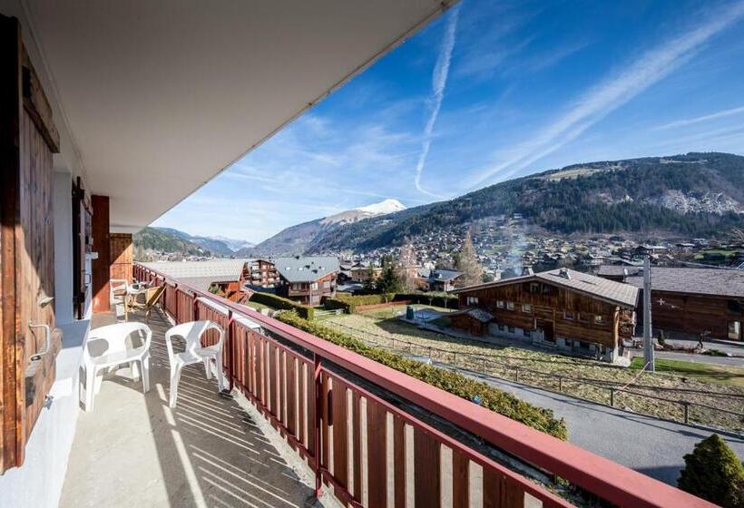 هتل Hôtel La Chaumière