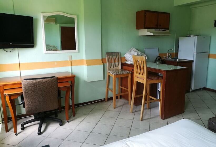 هتل Inn La Galleria