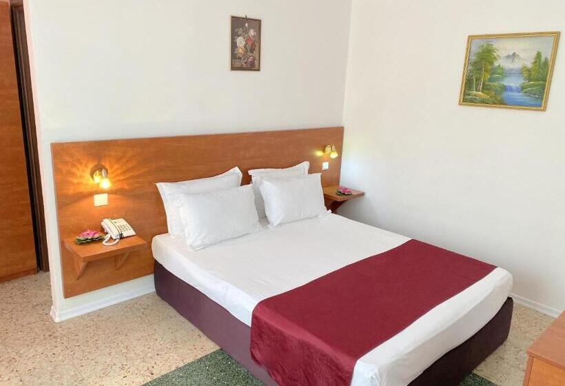 Tomis Hotel Neptun