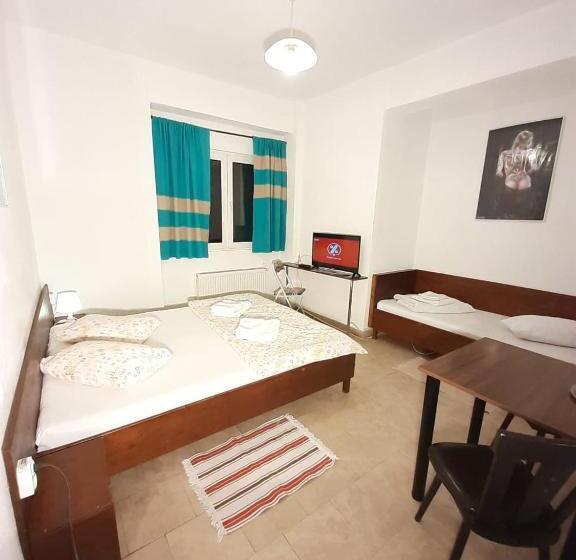 Taxi Hostel