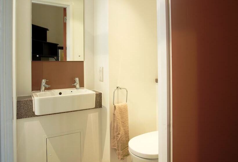 هاستل Becket Court   University Of Kent   Campus Accommodation