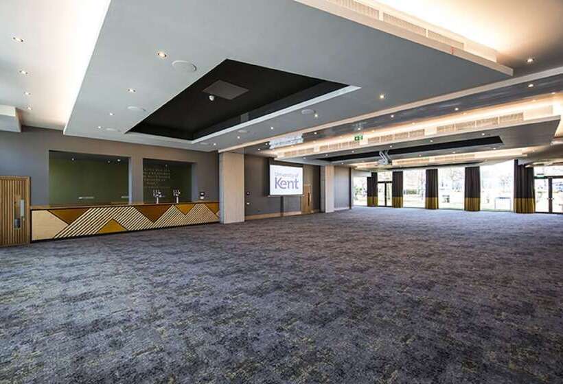 هاستل Becket Court   University Of Kent   Campus Accommodation