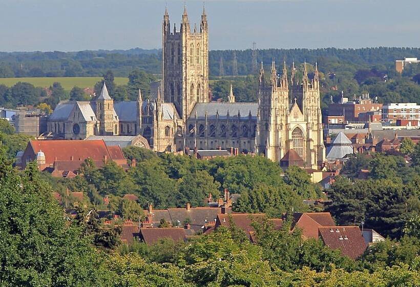 هاستل Becket Court   University Of Kent   Campus Accommodation