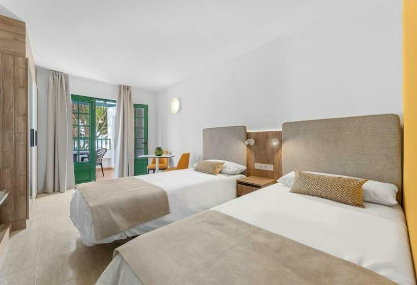 Apartamentos Tropicana