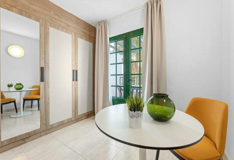 Apartamentos Tropicana