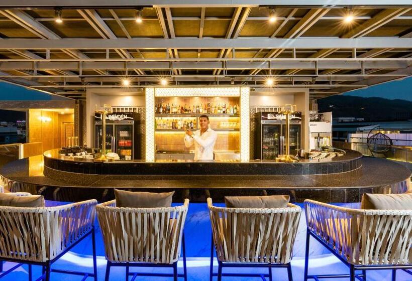 Fotos del hotel Araya Beach  Patong:  58