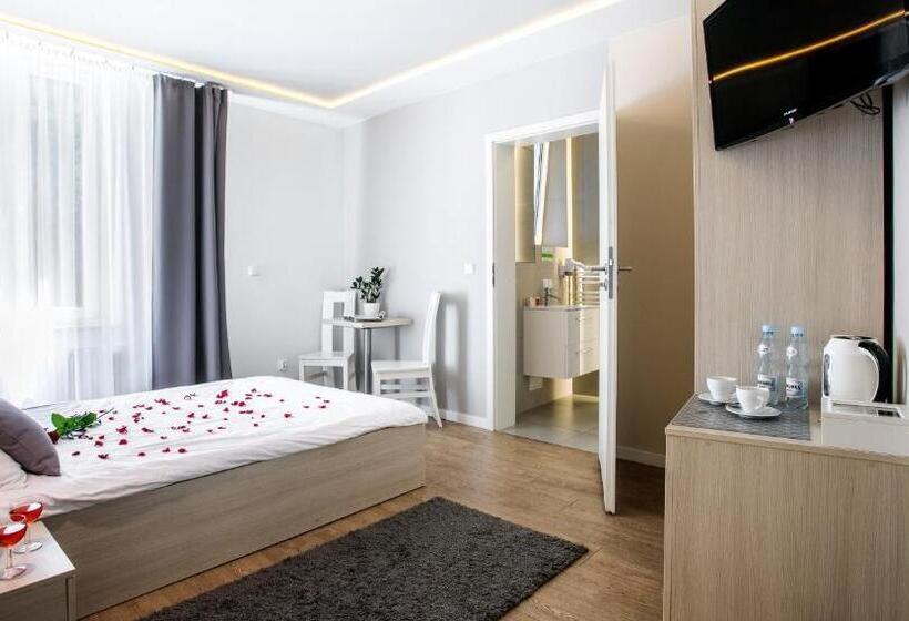 Fotos del hotel Apartamenty Platinia:  1