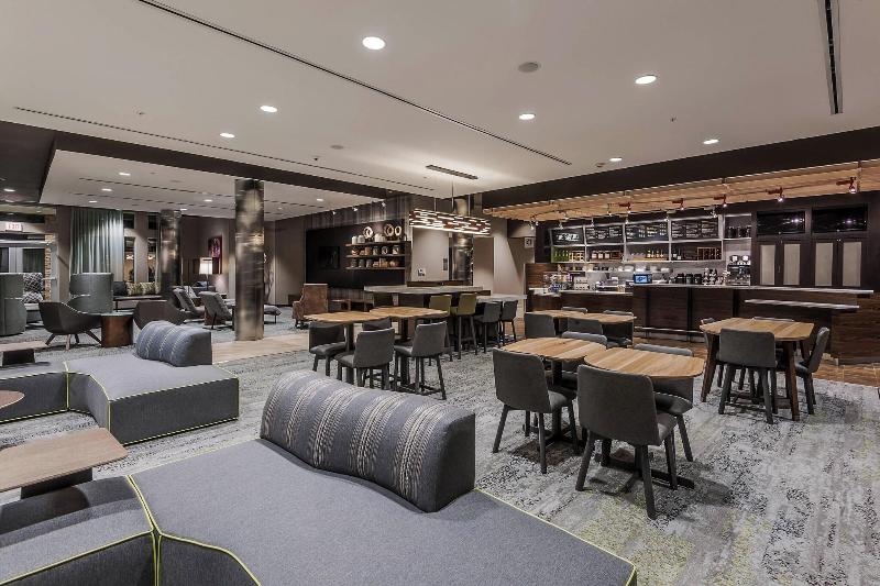 Отель Courtyard By Marriott Ardmore