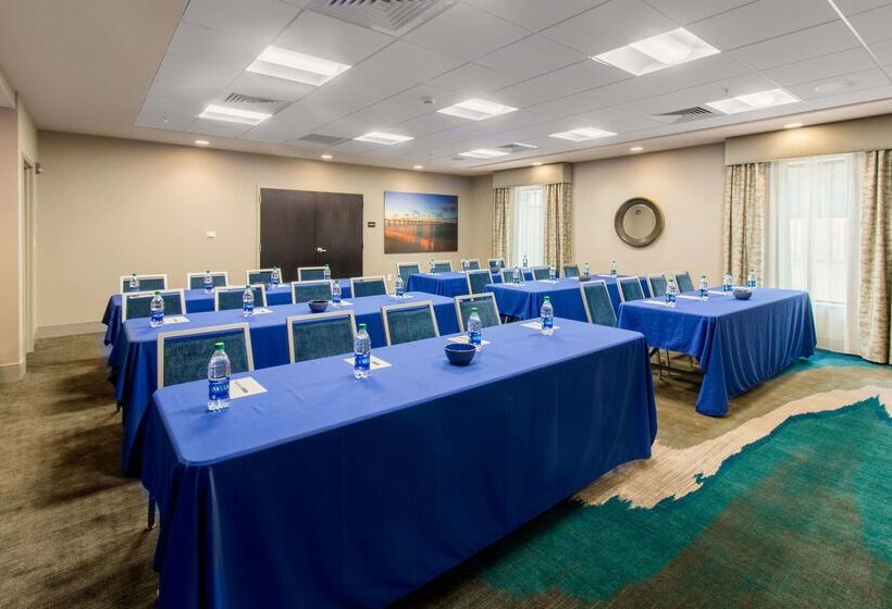 فندق Hampton Inn Crestview South  I10