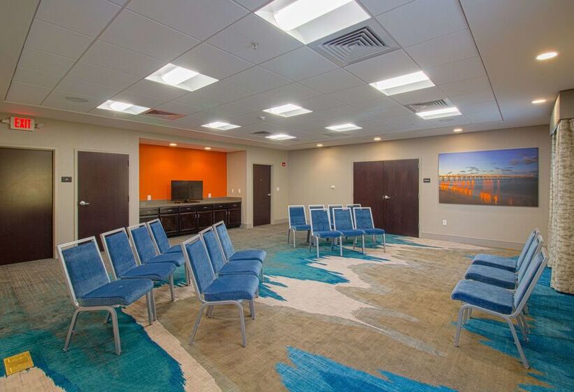 فندق Hampton Inn Crestview South  I10
