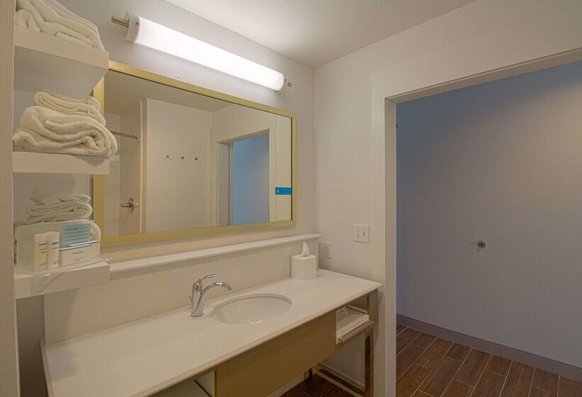 فندق Hampton Inn Crestview South  I10