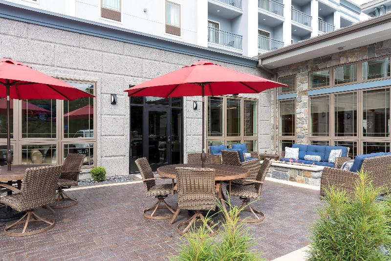 هتل Hilton Garden Inn Grand Rapids East