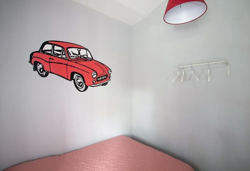 Отель Hostel Cinnamon
