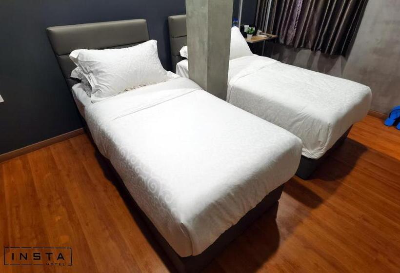 Insta Hotel Jb