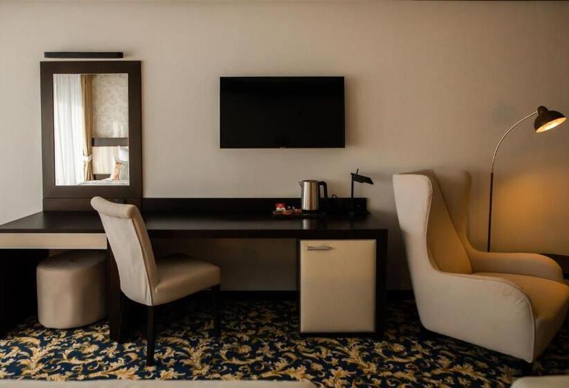 Fotos del hotel Malak Regency:  45