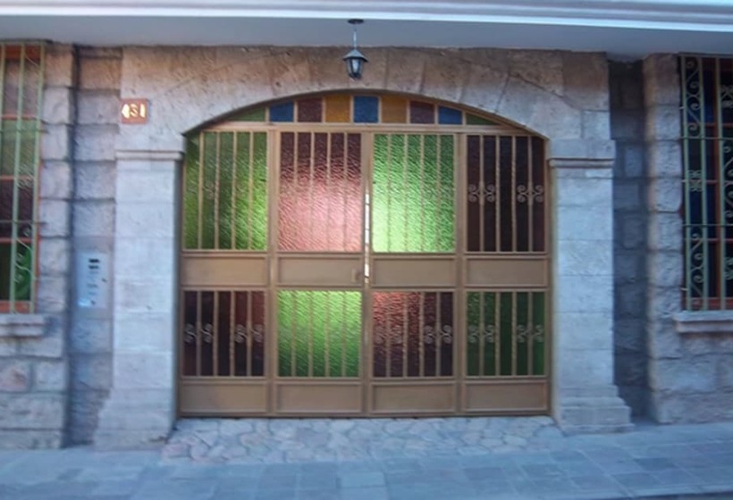 هتل Moquegua