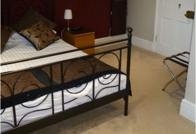 בית מלון כפרי Red Kite House