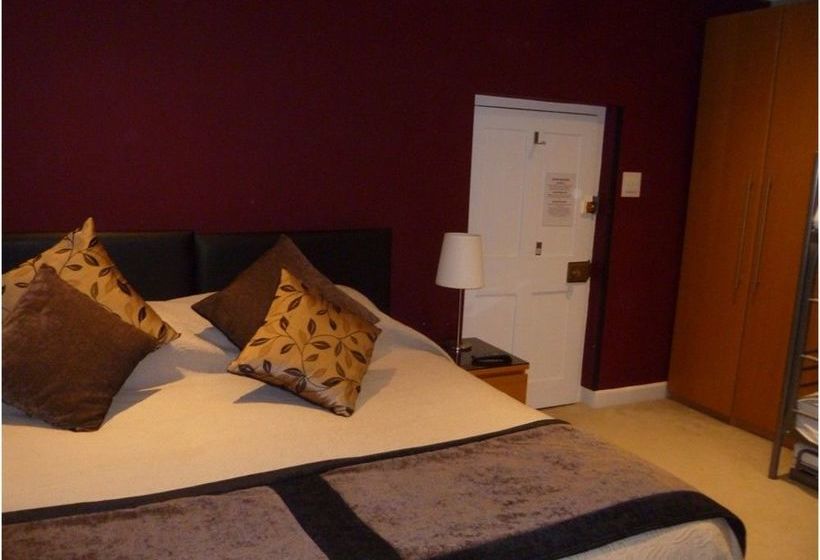 בית מלון כפרי Red Kite House