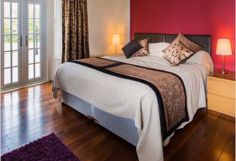 בית מלון כפרי Red Kite House