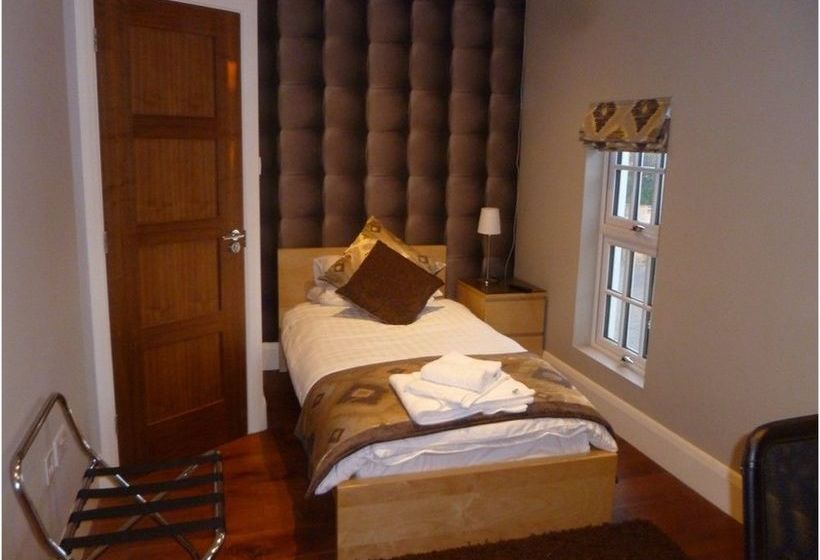 בית מלון כפרי Red Kite House