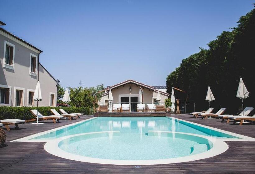 هتل San Giovanni Relais