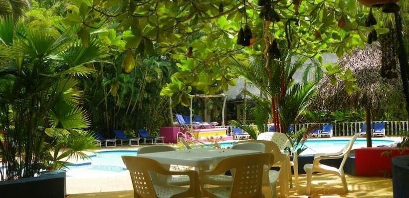 هتل Amanwana Ecofinca