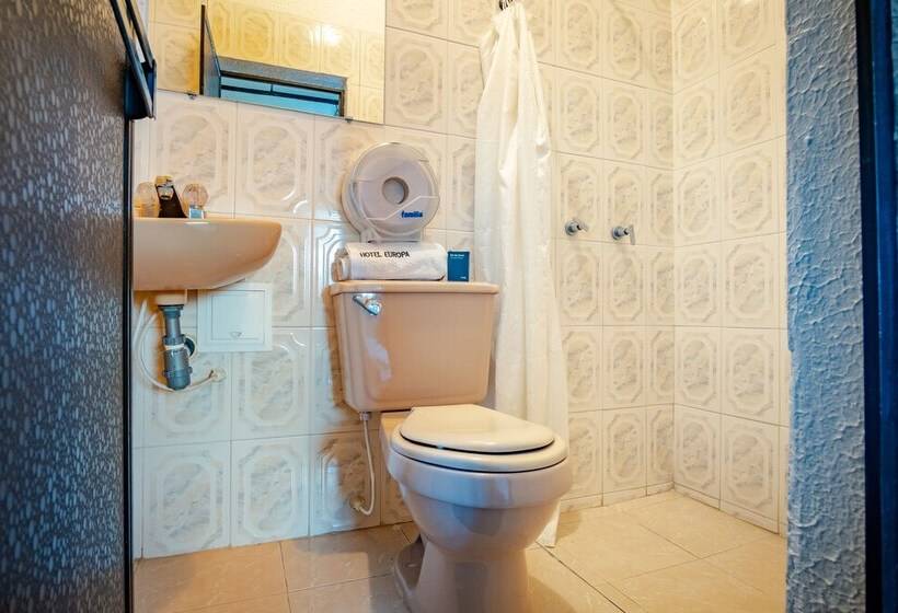 هتل Ayenda Europa