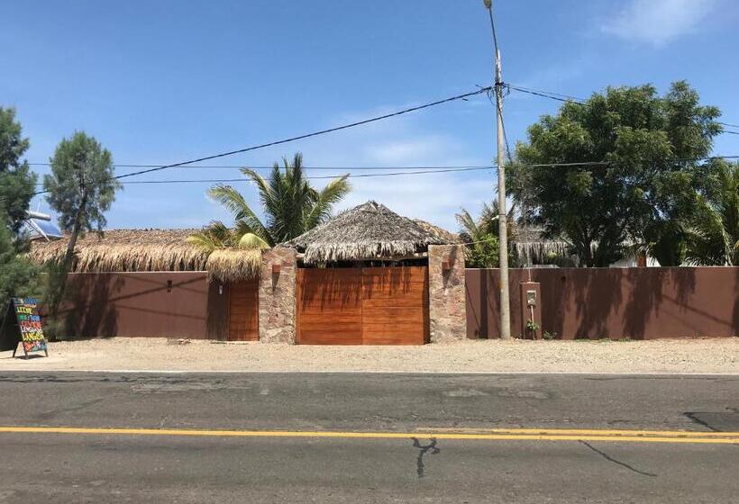 هتل Bamboo Lodge