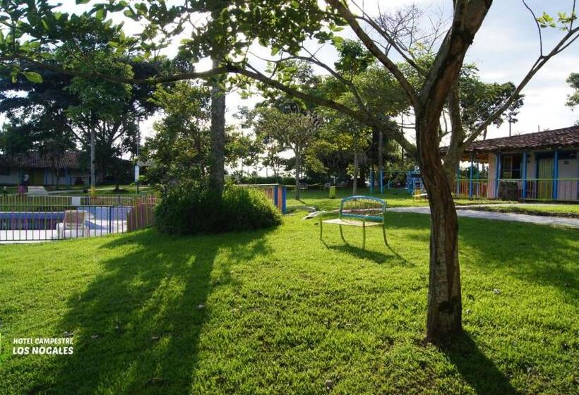 هتل Campestre Los Nogales