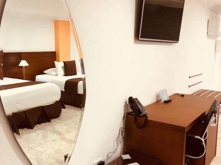 هتل Caquetá Real Hsc