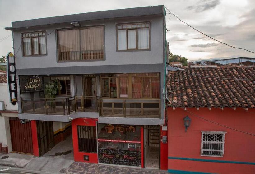 هتل Casa Aragon