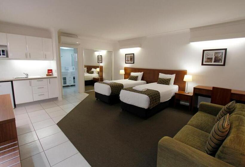 호텔 Chinchilla Downtown Motor Inn