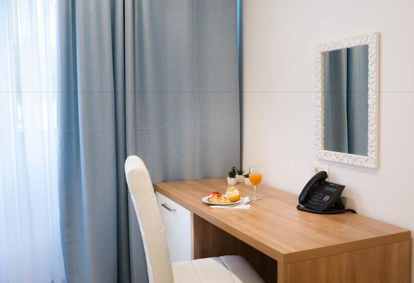 Fotos del hotel Corner:  8